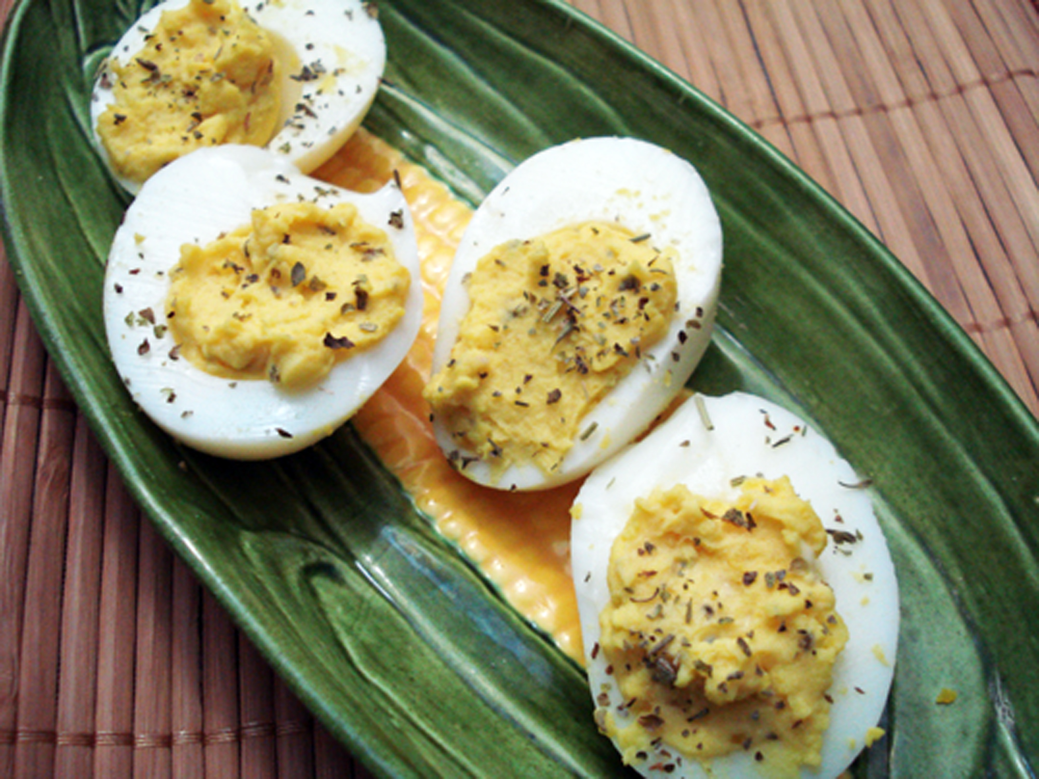 Garlic-Herb Deviled Eggs